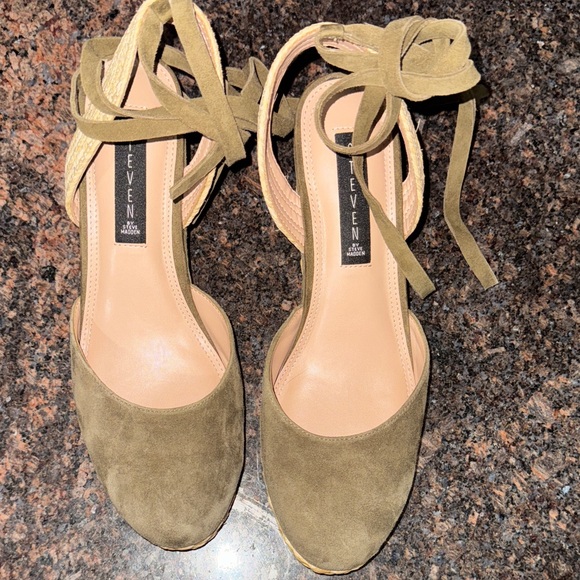 Steven By Steve Madden Olive closed toe Espadrille/Tie Ankle Wedges